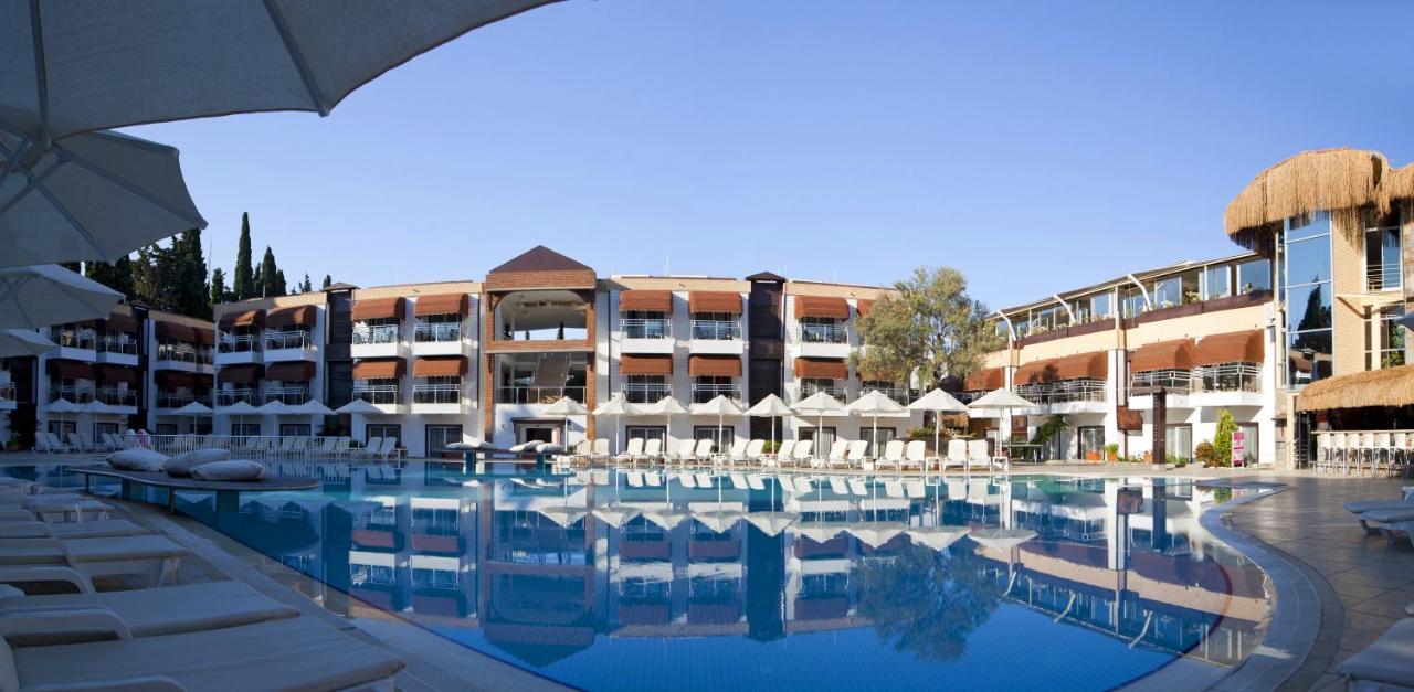 Bitez Risa Hotel Экстерьер фото
